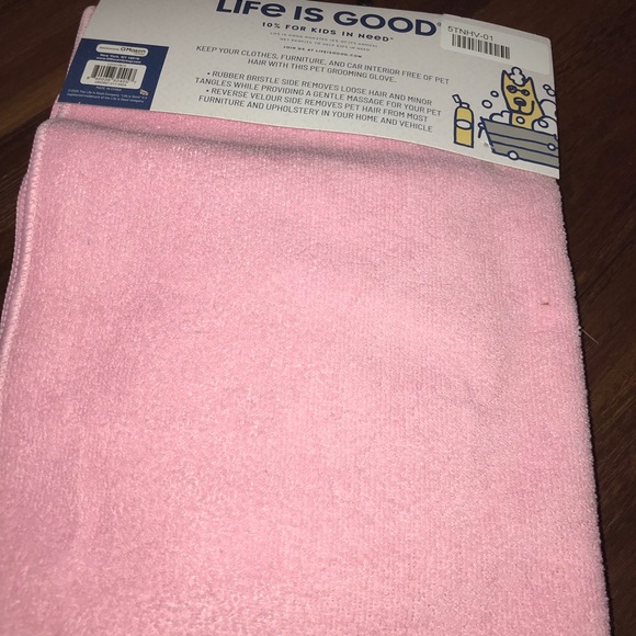 Life is Good “Cowboy Boots” Grooming Glove & Microfiber Pet Drying Towel NEW - Picture 2 of 7
